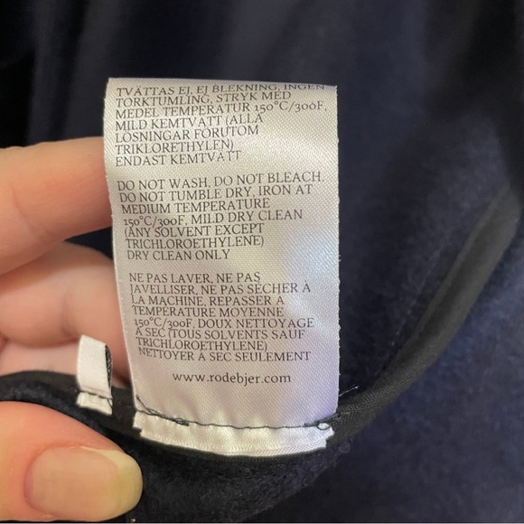 Women's Rodebjer Pinto Navy Blue Jacket  Poncho – Size M/L, Elegant & Minimalist - Picture 7 of 11